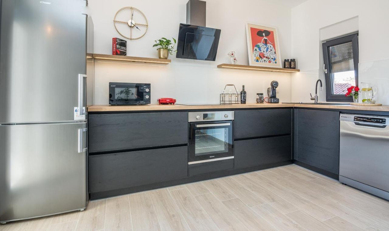 Apartments Maella Задар Екстер'єр фото