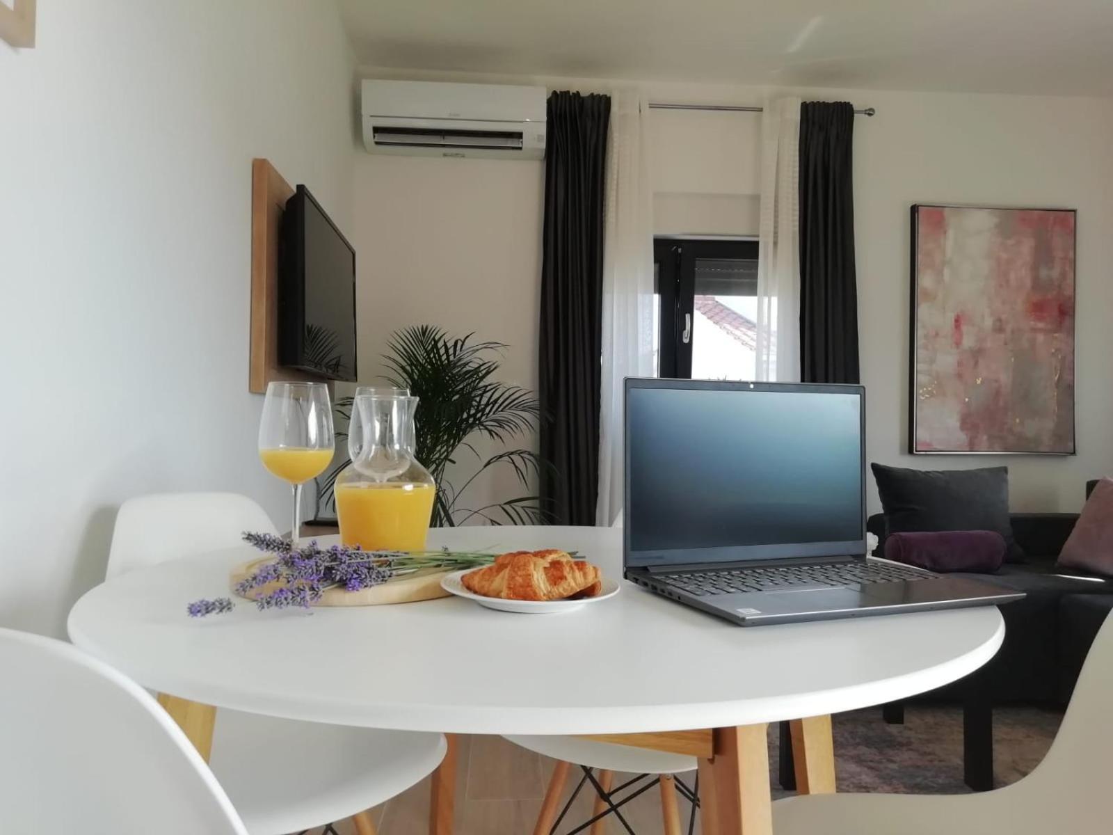 Apartments Maella Задар Номер фото